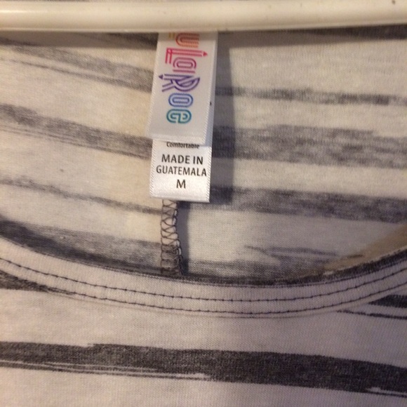 Lularoe perfect t size M - Picture 2 of 2